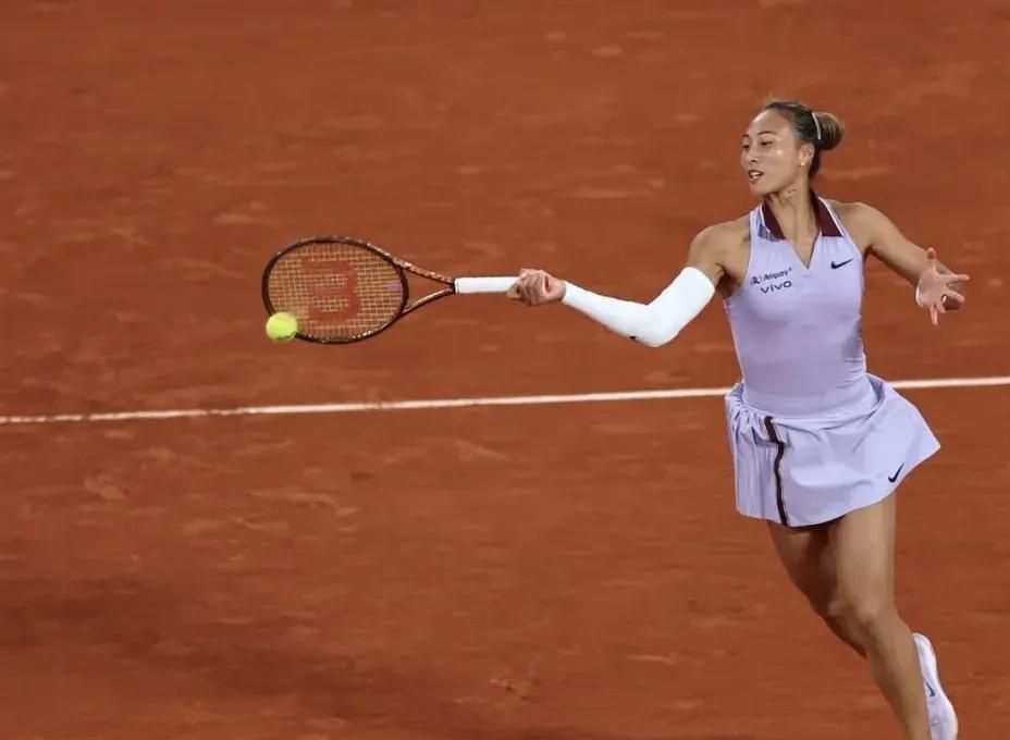 PG中国登录入口-菲律宾选手在网球比赛中取得胜利，成为焦点