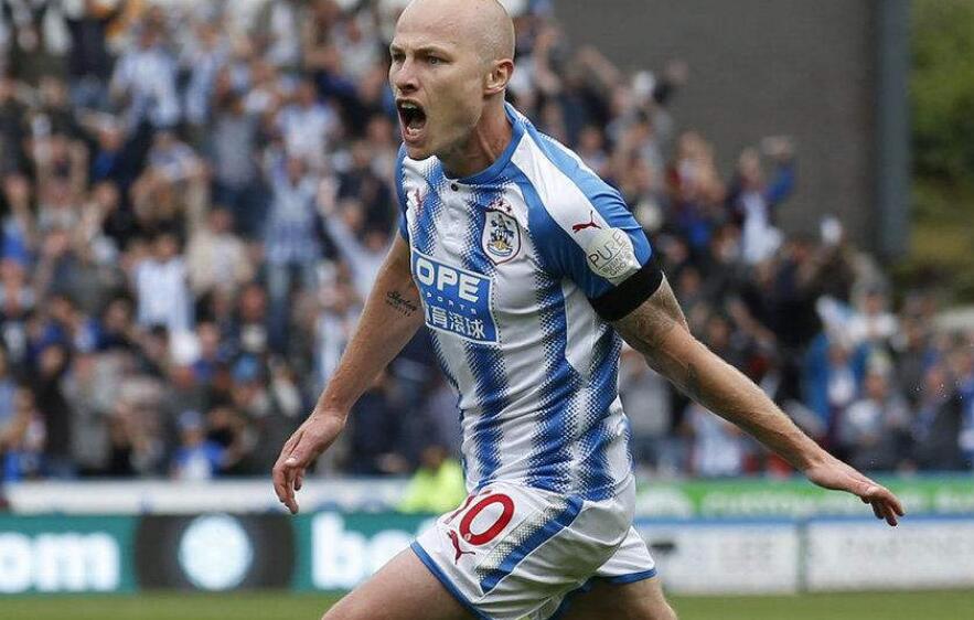 PG Soft Gaming-南安普顿客场逆袭哈德斯菲尔德，继续保持联赛势头