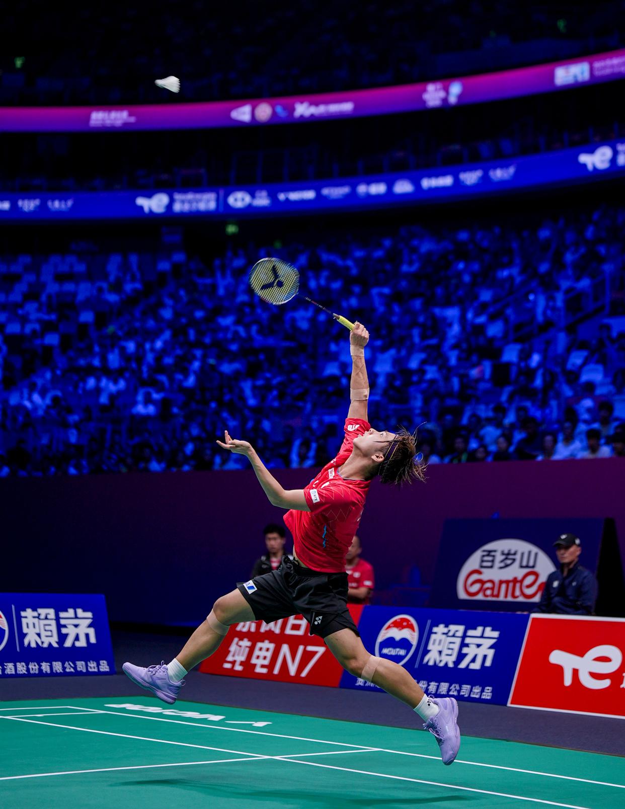 PG游戏官网登录入口-日本羽毛球队完胜法国羽毛球队,陶菲克三分雨点燃全场的简单介绍