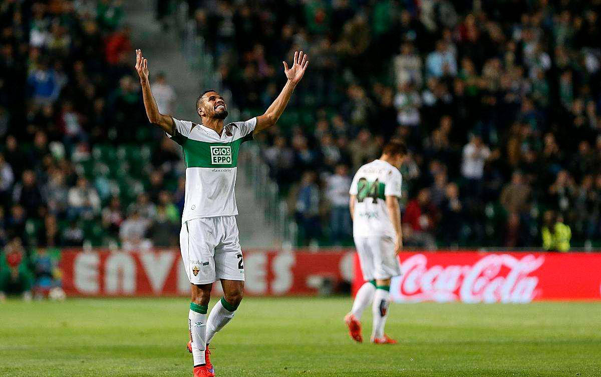 PG平台-塞维利亚连续五轮不胜,球队面临压力