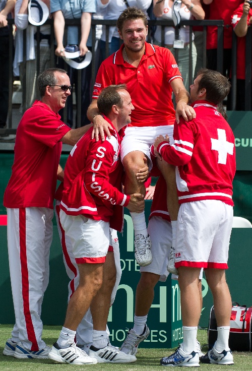 PG游戏官网登录入口-日本网球队鏖战澳大利亚网球队，瓦林卡统治全场