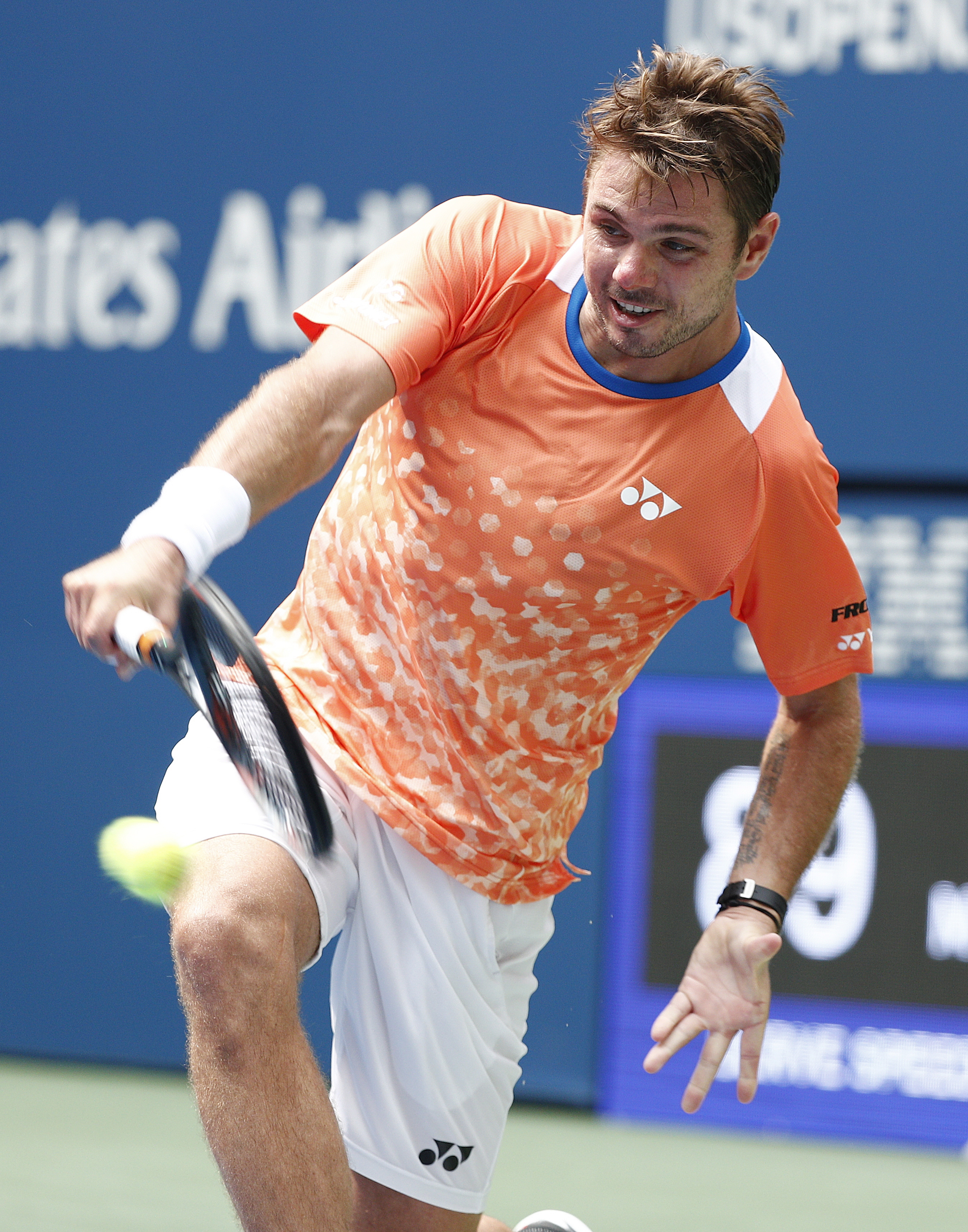 PG中国登录入口-世界网球队爆冷西班牙网球队，瓦林卡统治全场